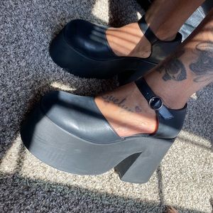 Platform Mary janes